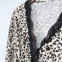 Σετ Γυναικείες Πιτζάμες Άνιμαλ Πριντ Ρομπάκι, Παντελόνι και Τοπάκι Slim Fit, Μπεζ Μαύρο