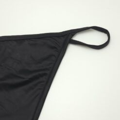 Γυναικείο Εσώρουχο Στρινγκ με μεταλλικό V πίσω, Μαύρο
