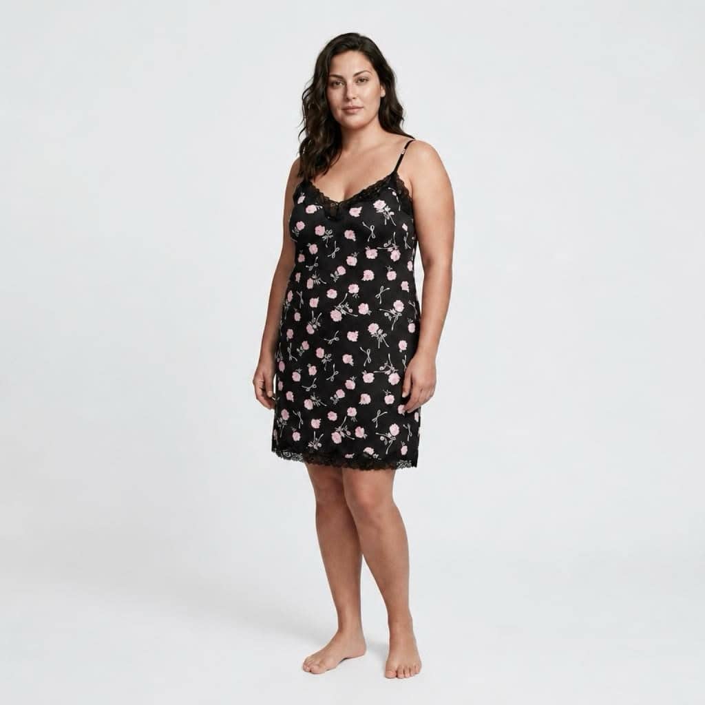 Νυχτικό Φλοράλ με Δαντέλα Plus Size, Μαύρο